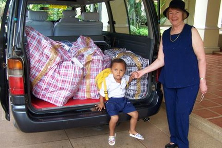 En route in Siem Reap (2006).